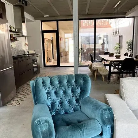 Vintage Dulcinea Villa
